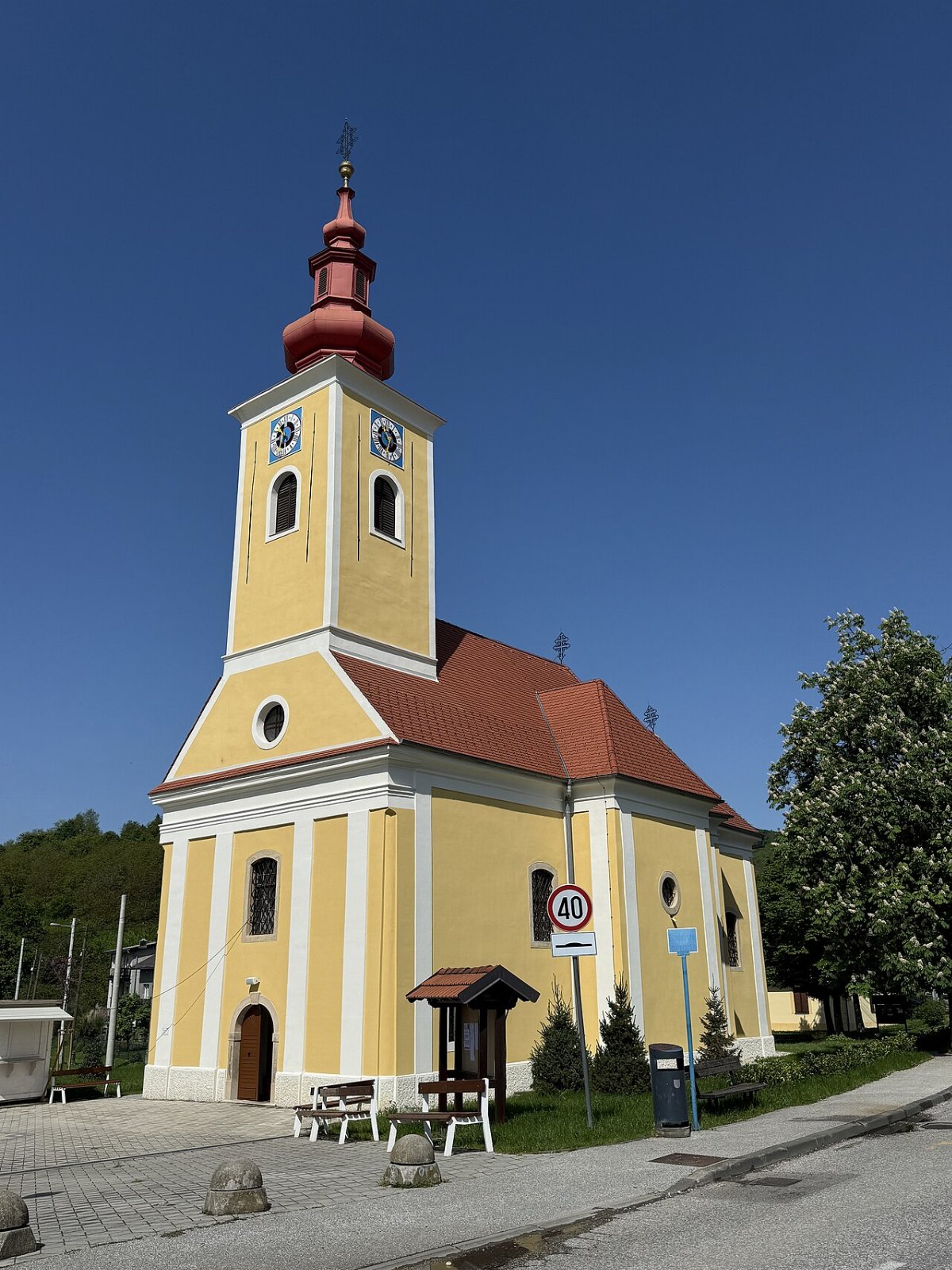 Cerkev sv franciska ksaverja vugrovec donji