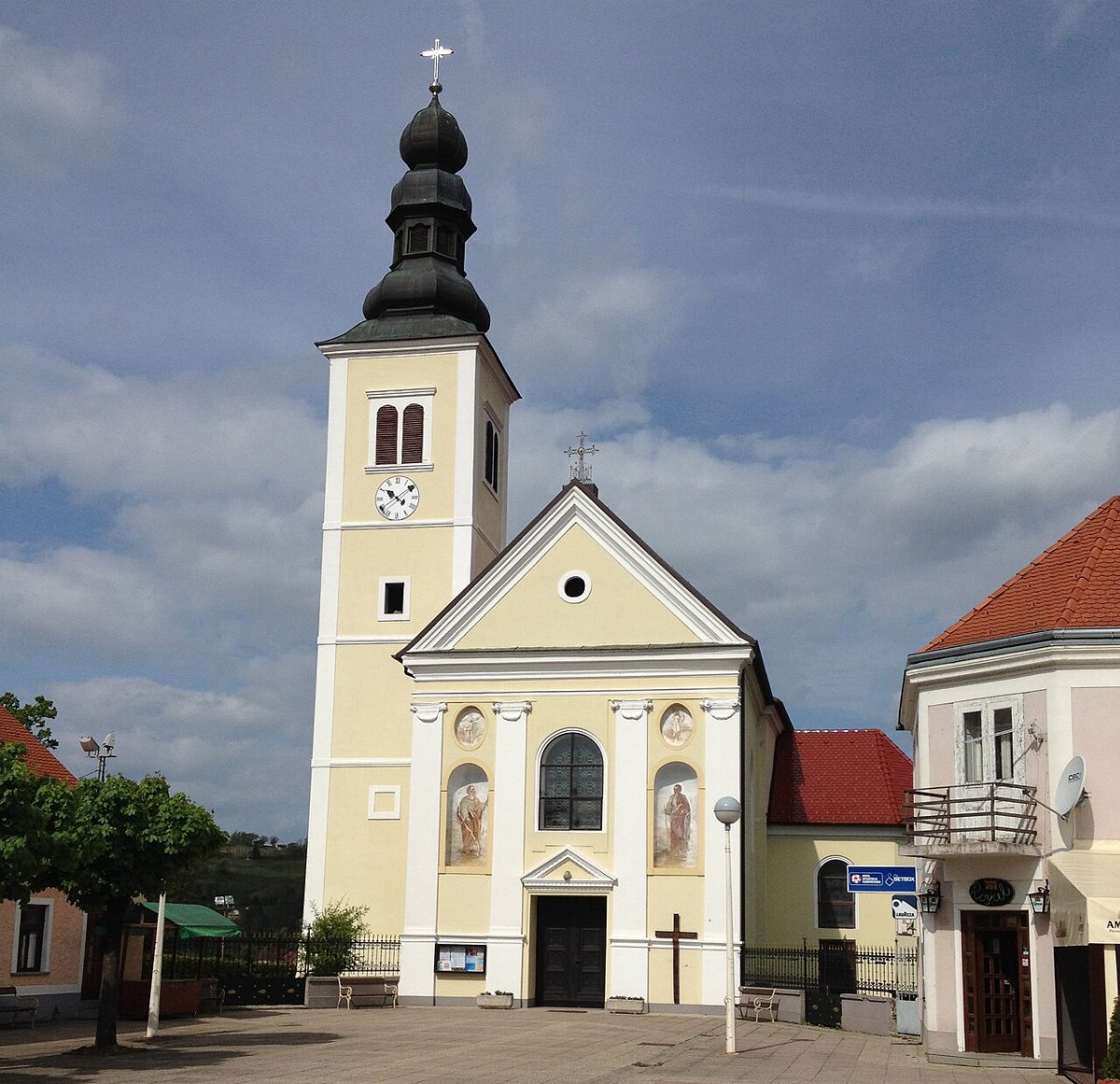 Cerkev sv kriza sveti kriz zacretje