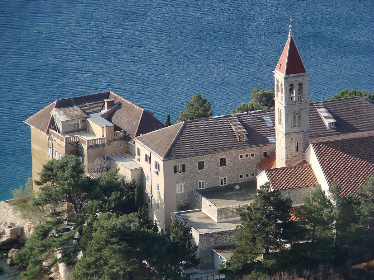 Dominikanski samostan sv marije milostne bol