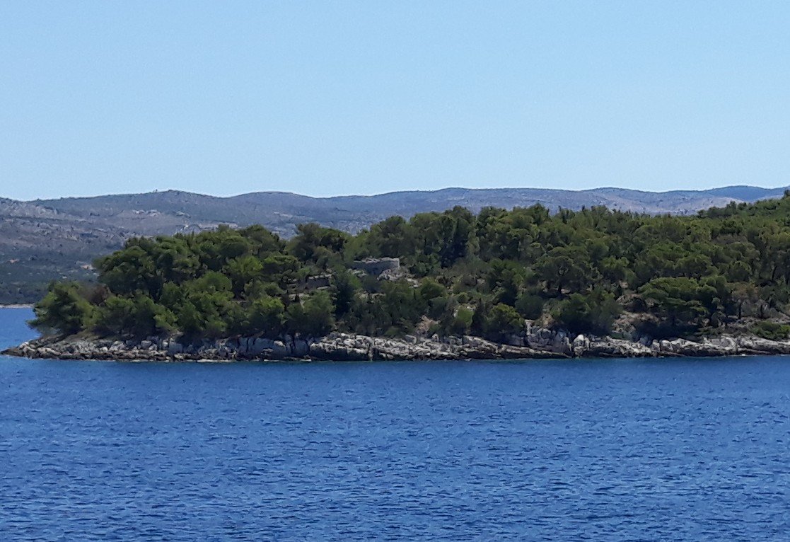 Utrdba baterija milna